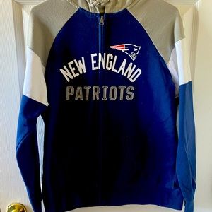 Women’s New England Patriots zip up sweater